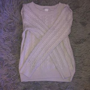 cute white/cream sweater!